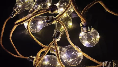 Strend Pro Solar Bulb, Napelemes füzér, 10x LED, izzó alakú, Hosszúság: 3,8 m